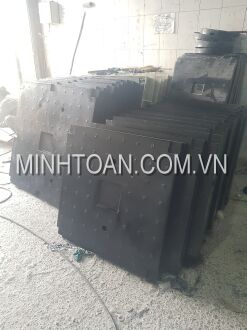 NẮP HỐ GA NƯỚC MƯA CHO HỒ NƯỚC THẢI BẰNG COMPOSITE