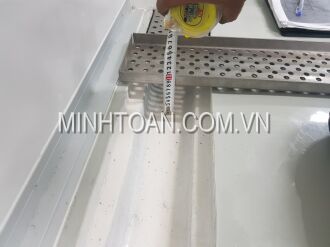 PHỦ COMPOSITE KHÁNG HÓA CHẤT TRÊN NỀN MƯƠNG BÊ TÔNG NHÀ MÁY